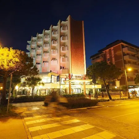 Hotel Colorado 4*