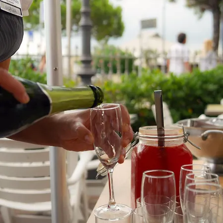 Ξενοδοχείο Colorado