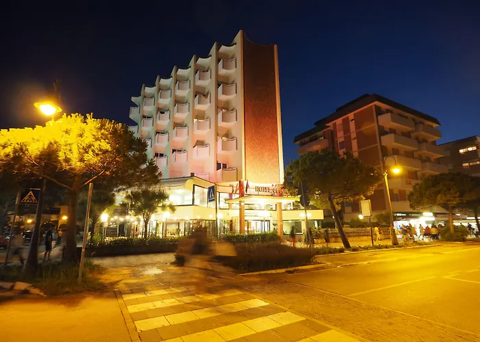 Отель Colorado 4*